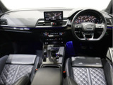 SQ5 3.0 4WD エアサス