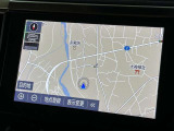 純正ナビを装備。タッチパネル式で使いやすく、お出かけもラクラクです。