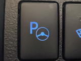 【シンプルインテリジェントパーキングアシスト(S-IPA)】超音波センサーやカメラが駐車スペースを検知し、システムがステアリング操作を行い、駐車・出庫をアシストします!