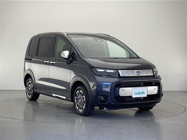 フリード1.5 e:HEV クロスター 4WD修復歴無し