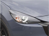 LEDヘッドライトが装備されております☆