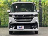 弊社では、全車『修復歴なし』のお車のみ取り扱っております。専任バイヤーによる厳選した仕入れの後、入庫後の車両チェックを行い、ネクステージが認定した高品質な中古車をご提供しております。