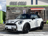 当店では、BMW MINIを中心に個性的な車の販売をしております。見ているだけでも楽しい車を展示してますので、遊びがてらにてもご来店下さい。写真画像を見ていただくとオリジナルの整備内容がご確認で出来ます。