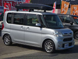 当社の在庫はお客様に快適にお乗り頂ける様、次の車検も取って頂ける様納車整備に力を入れ、期待以上のモノをお届け出来るように日々努力しております。