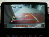 バックガイドモニターで、後方を確認しながら安心して駐車することができます。運転初心者も熟練者も必須の機能ですよ!