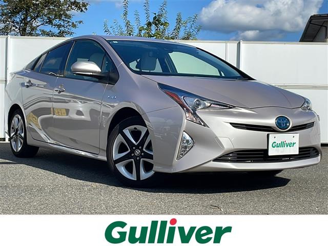 プリウス1.8 S ツーリングセレクション E-Four 4WD修復歴無し