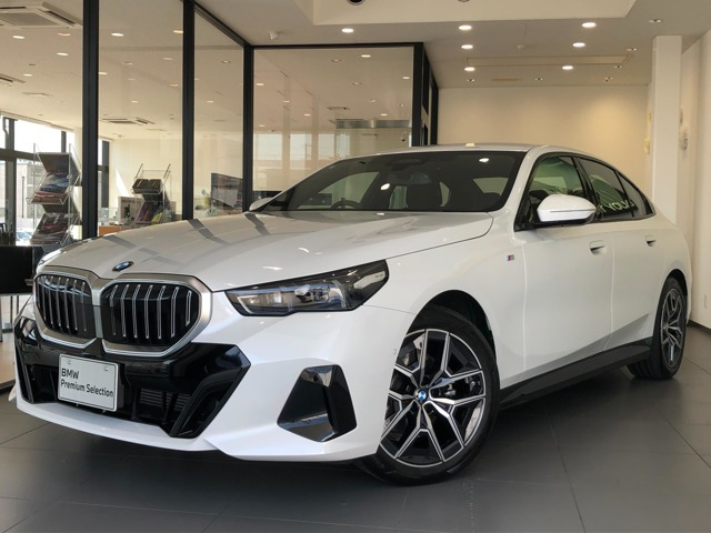 5シリーズセダン 523d xドライブ Mスポーツ 4WD
