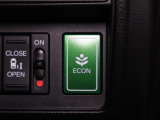 ECONスイッチの効果とあなたの運転で、クルマと力をあわせ「燃費向上=ガソリン代の節約=CO2 削減」のチャレンジをお楽しみください。