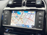 ●純正ナビ:一体感のあるナビは、高級感ある車内を演出してくれます。オーディオ機能も充実しておりますので、運転もより楽しめます♪