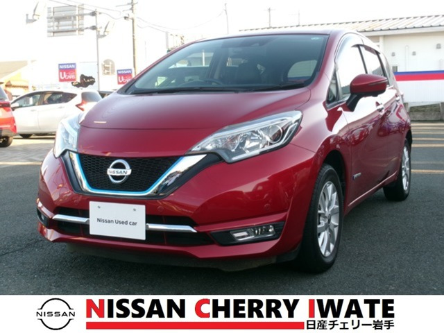 ノート1.2 e-POWER メダリスト FOUR 4WD