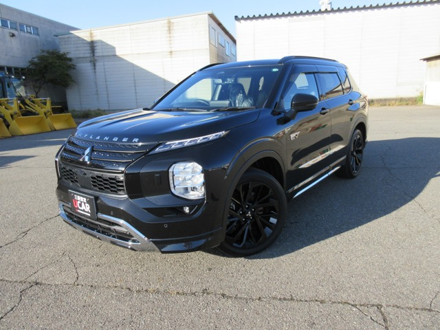 アウトランダーPHEV 2.4 ブラック エディション 4WD