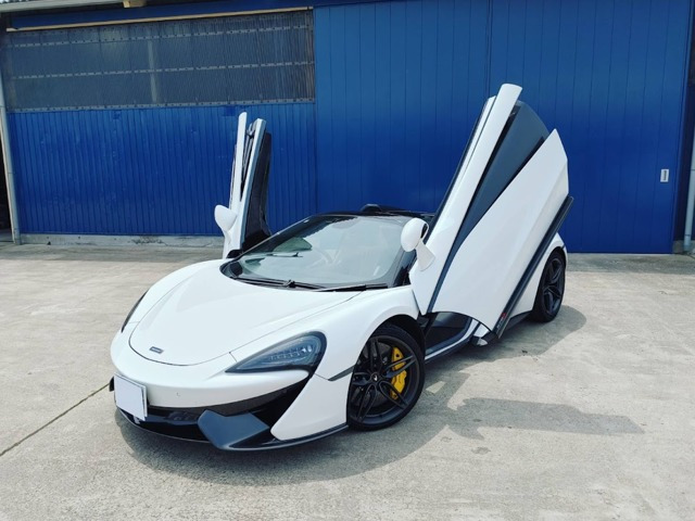 570Sスパイダー3.8