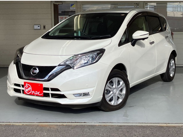 ノート1.2 X FOUR スマートセーフティエディション 4WD