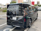セレナ 1.4 e-POWER ハイウェイスター V 