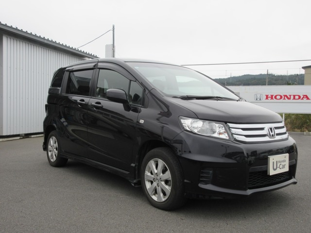 フリードスパイク1.5 G エアロ 4WD