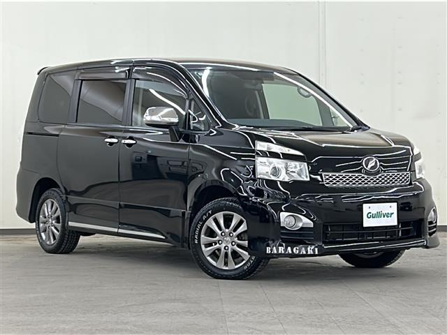 ヴォクシー2.0 ZS 煌II 4WD修復歴無し