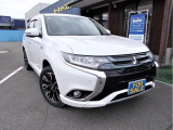 【中古車情報】三菱 アウトランダーPHEV 2.0 G ナビパッケージ 4WD  の中古車詳細（走行距離：7.9万km、カラー：パールホワイト、販売地域：長野県伊那市西春近）