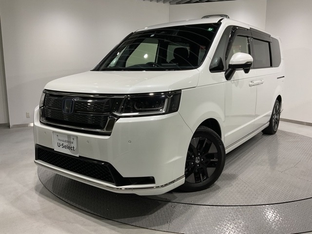 ステップワゴン  2.0 e:HEV スパーダ