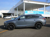 ファミリーカーはミニバンだけではありません!3列シートのCX-8をぜひご覧ください♪