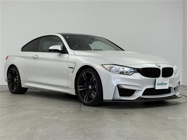 M4クーペ3.0本革シート 修復歴無し