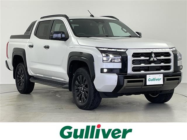 トライトン2.4 GSR ディーゼル 4WD修復歴無し