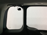 後方にもドライブレコーダーのカメラ(社外品)が付いています。前後両方でお車の周りを監視・記録いたします。