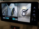 バックカメラもあるので後退時も安心です。視点も切り替えができて便利です。