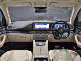GLS 450d 4マチック (ISG搭載モデル) AMGラインパッケージ 4WD 