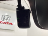 ドライブレコーダーが前方の監視をしてくれます。衝突や急ブレーキなどを感知した場合に、記録された動画が万が一の際に直前の状況を把握する手助けとなります。