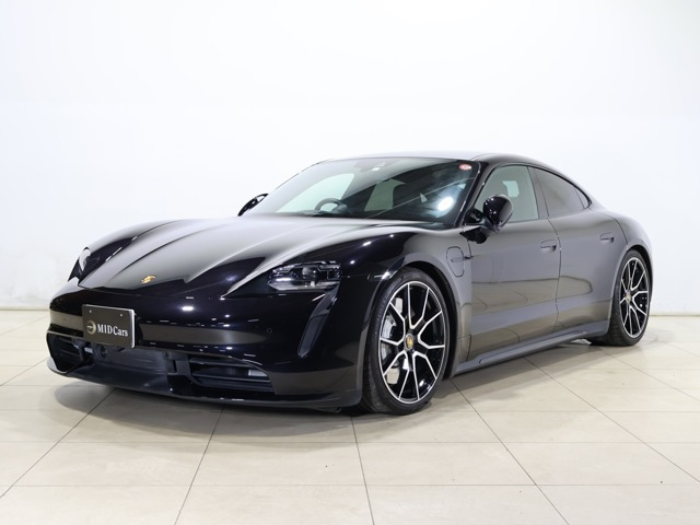 タイカンターボ 4シート 4WD