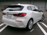 BMWプレミアムセレクション館林では、高年式低走行モデルからMモデル、年式が経ちなかなかディーラーでは見かけないモデルまで幅広いラインナップで認定中古車を取り扱っております。品質に自信があります。