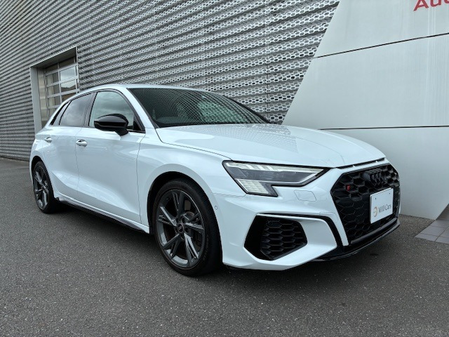 S3スポーツバック2.0 4WD