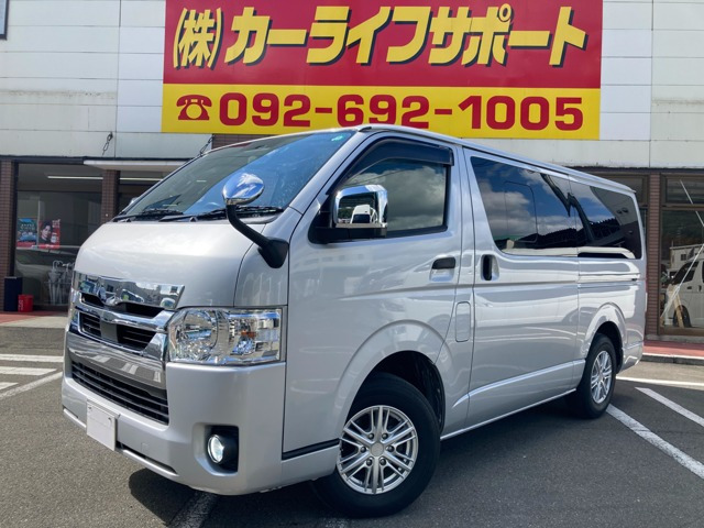 ハイエースバン2.8 DX ロング GLパッケージ ディーゼル 4WD6型・4ナンバー・9人乗・Wエアコン・LEDヘ