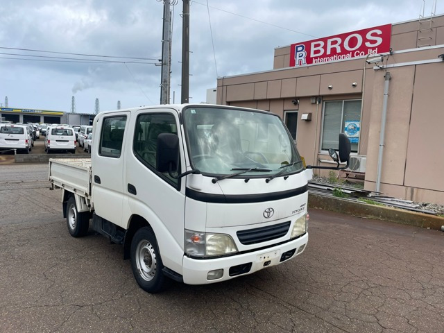 ダイナ  ダブルキャブ 4WD