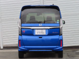 納車1週間!!最短1週間でご納車可能。ご来店の際には、ご登録名義の方の『住民票』と『認印』をお持ちください。当社取り扱いクレジットをご希望のお客様は『銀行印』『通帳』『免許証』も併せてお持ち下さい。