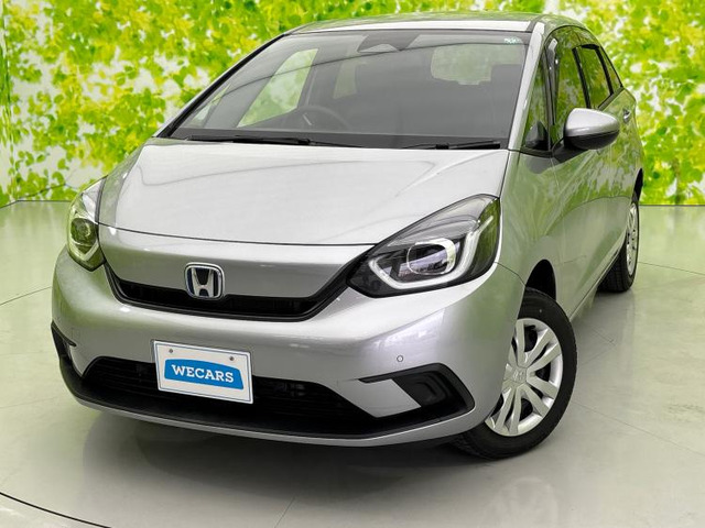 フィット 1.5 e:HEV ベーシック 4WD 