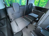 3列目シートはもちろん状態良好☆大人でもゆったりと座って頂けますので、大人数でのお出かけもラクラクです♪ご家族で、気の知れた仲間で、ドライブに行くのが楽しみですね♪