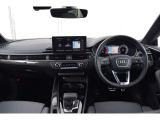 Audiのインテリアはエクステリア同様、優れたデザイン性とクオリティ、そして機能性を兼ね備えております。