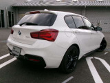 BMWプレミアムセレクション館林では、高年式低走行モデルからMモデル、年式が経ちなかなかディーラーでは見かけないモデルまで幅広いラインナップで認定中古車を取り扱っております。品質に自信があります。