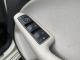 ☆クルマ買ったらエンジンオイル無料のテクノオートリアルです。納車時より走行距離4000キロ又は6ヶ月に一回のペースでご来店していただければ、エンジンオイル交換が無料です!工賃・オイル代金が0円!