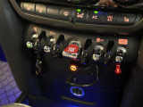 ◆LIBERALAは、輸入車選びの新たなスタイルを提案するインポート・セレクト・ブランドです。オーナー様となる方がクルマから直接感じる感性を第一にした、最良の一台との出会いをコーディネートいたします。