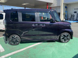 車内をよりクリーンな状態でキープしたいお客様には『光触媒スプレー』がおすすめです!コロナウイルス対策や、除菌・消臭に効果を発揮し多くの方にご好評いただいております。