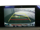 バックガイドモニターで、後方を確認しながら安心して駐車することができます。運転初心者も熟練者も必須の機能ですよ!