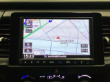 ナビゲーションはフルセグTV、インターナビ対応のGathers純正メモリーナビを搭載しています。Bluetoothオーディオ機能がありますので、スマートフォンなどの音楽も再生できます。