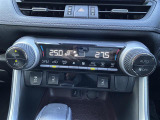 気になる車はすぐにお問い合わせください!画面右側の0066から始まる無料ダイヤルからお問い合わせ下さい!専門スタッフがお車のご質問にお答えいたします!