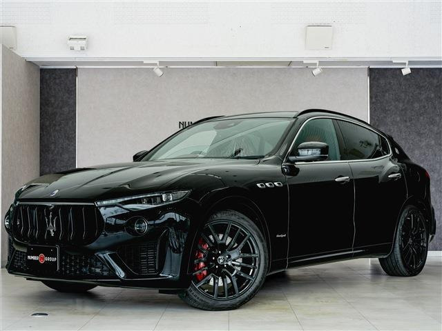 レヴァンテグランスポーツ 4WDパノラマSR 有償カラー 赤革フルレザー シ