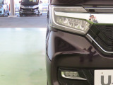 LEDヘッドライトは、点灯の瞬間から光量を発揮し、突然暗くなるトンネルなどでの安定感を高めます。