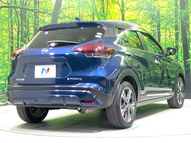 日産 キックス 1.2 X (e-POWER) の中古車詳細 (10,938km, ダークブルー