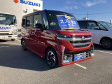ボディーカラーはフェニックスレッドパール ブラック2トーン☆