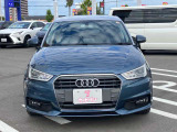 A1スポーツバック 1.0 TFSI スポーツ